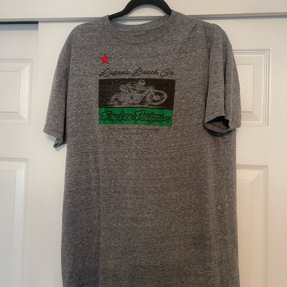 Trouper Designs T shirt size L